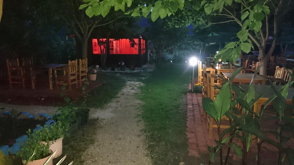 Sera Pansiyon Cirali Bagian luar foto